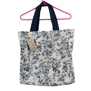 ENVOGUE Reusable Tote NWT Blue Floral Classic Shabby Cottage Canvas Shop Coastal